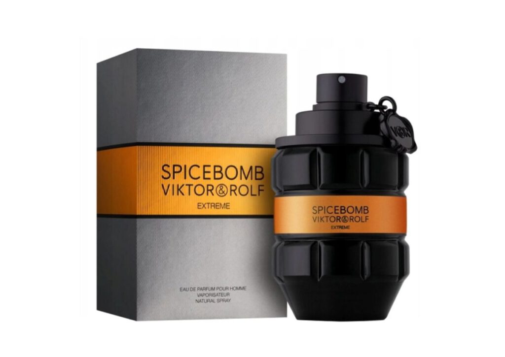 Herrenparfüm für Winter Viktor & Rolf Spicebomb Extreme Eau de Parfum mit Flacon und Verpackung